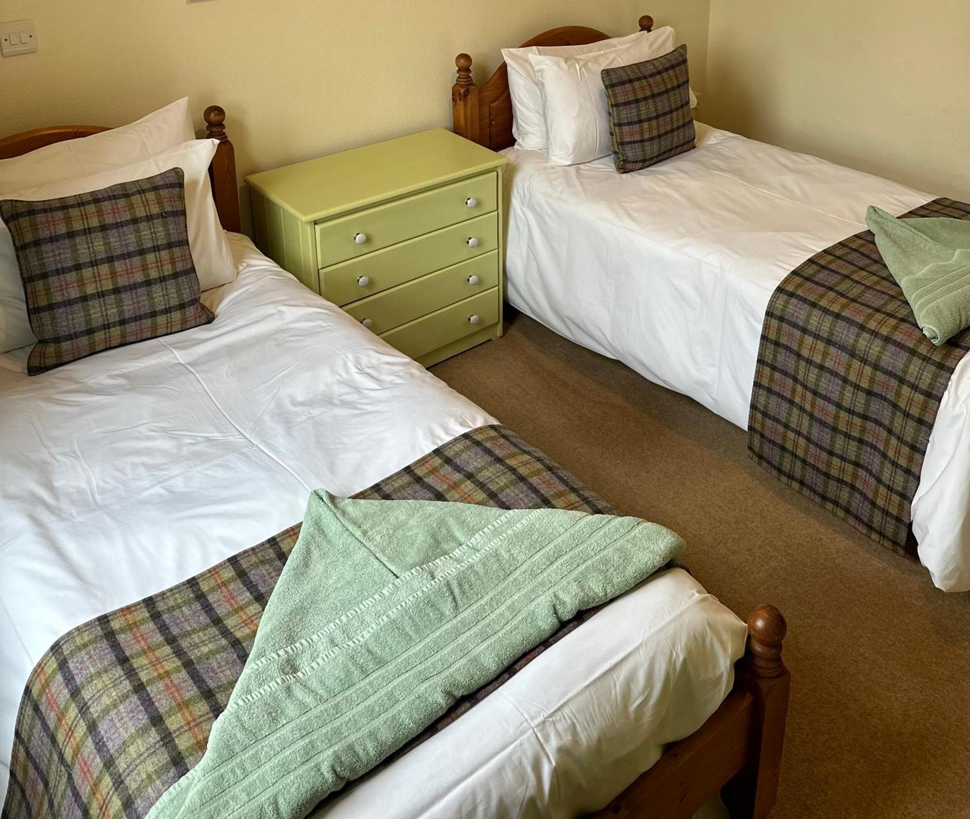 Station House Holiday Cottages, Exclusively For Grown Ups, Thornton Dale Пикъринг Екстериор снимка