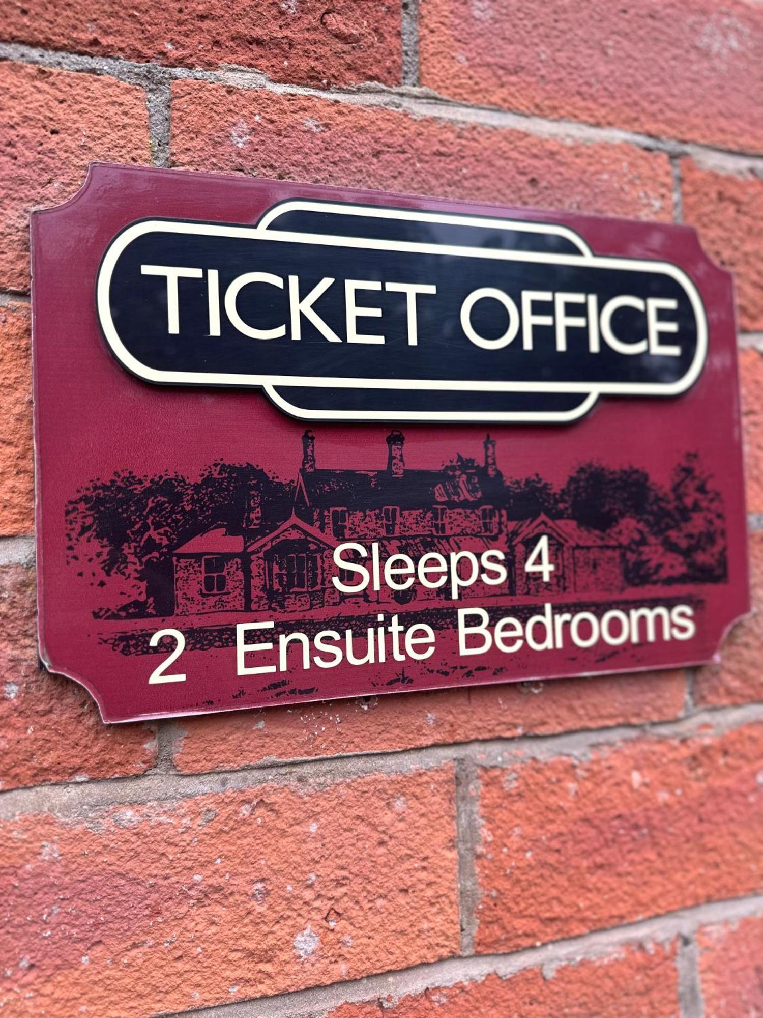 Station House Holiday Cottages, Exclusively For Grown Ups, Thornton Dale Пикъринг Екстериор снимка