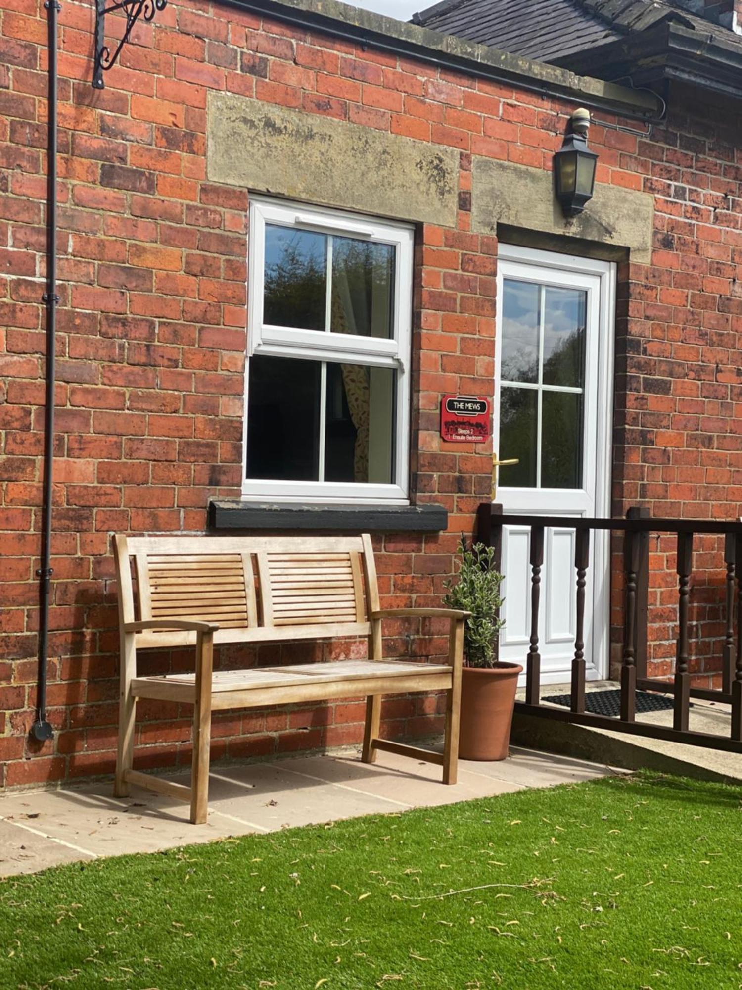 Station House Holiday Cottages, Exclusively For Grown Ups, Thornton Dale Пикъринг Екстериор снимка